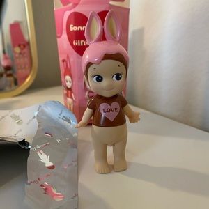 GOL Sonny angel “love”